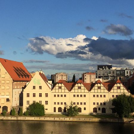 Hello Apartments Amazing River View 4 Bedrooms & Balcony Danzig Exterior foto